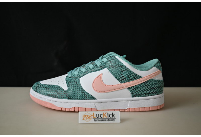 nike dunk low snakeskin dr8577-300