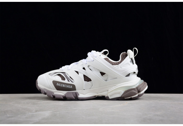 Ba*len*cia*ga track trainer btt-067