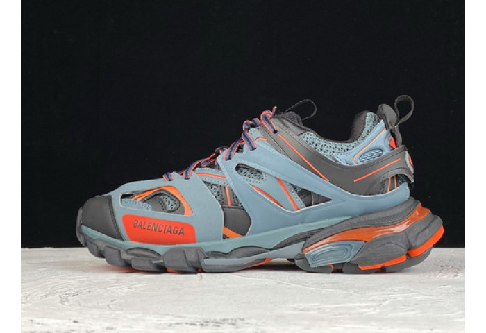 Ba*len*cia*ga track trainer  btt-015