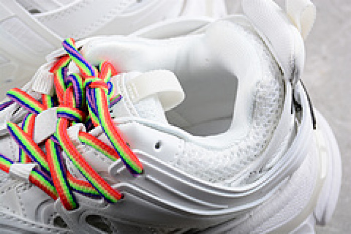 Ba*len*cia*ga track trainer  btt-066