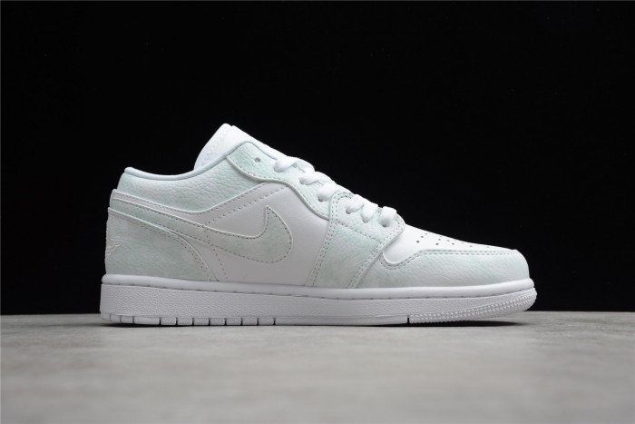 jordan 1 low  tumbled leather 553558-130