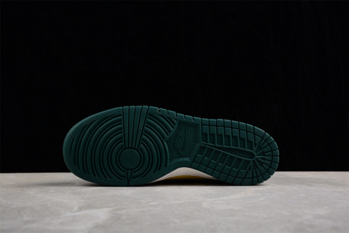dunk low “noble green”  fd0350-133