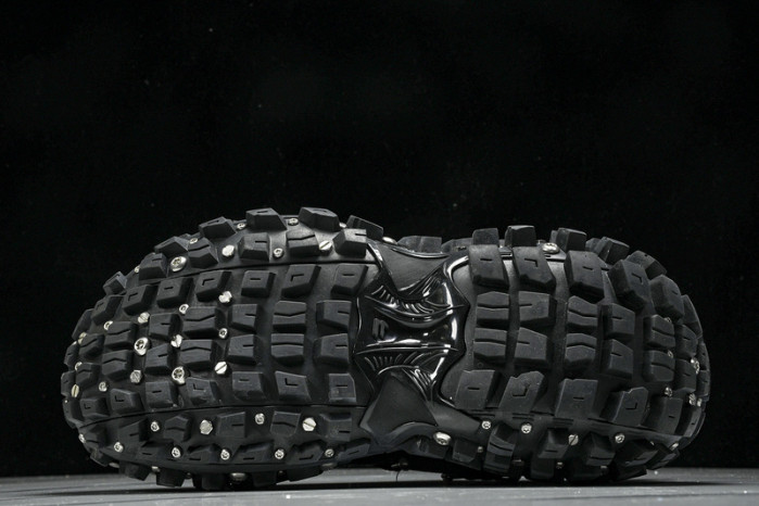 Ba*len*cia*ga  defender  bd -003