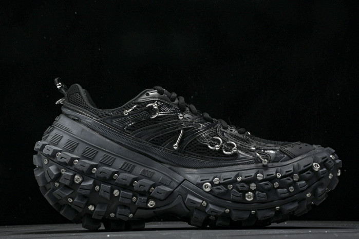 Ba*len*cia*ga  defender  bd -003