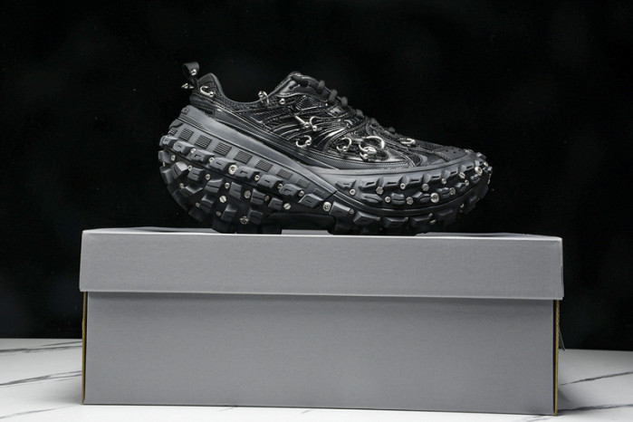 Ba*len*cia*ga  defender  bd -003