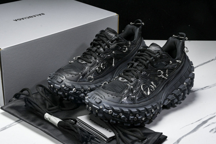 Ba*len*cia*ga  defender  bd -003