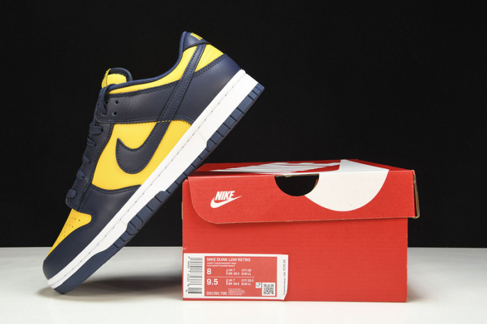 nk dunk low  “varsity maize”  dd1391--700