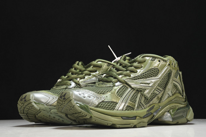 Ba*len*cia*ga track trainer  btt-056