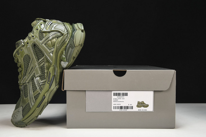 Ba*len*cia*ga track trainer  btt-056