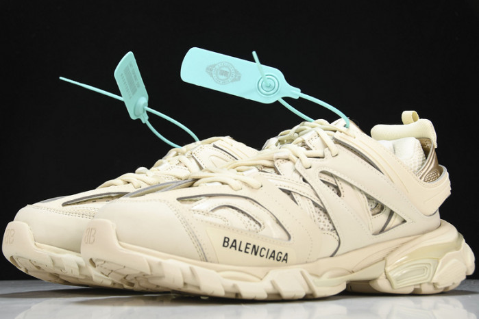 Ba*len*cia*ga track trainer    btt-039