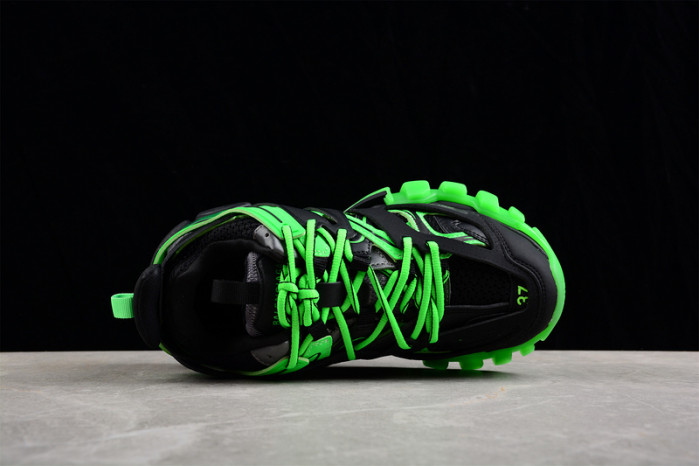 Ba*len*cia*ga track trainer  btt-035