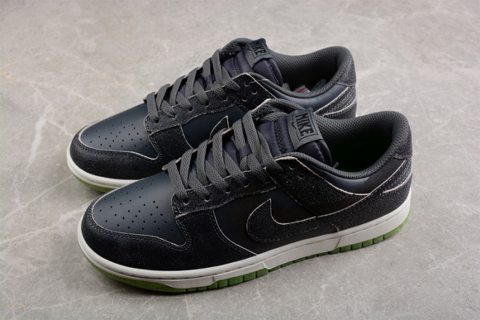 nike  sb dunk low "iron grey" dq7681-001