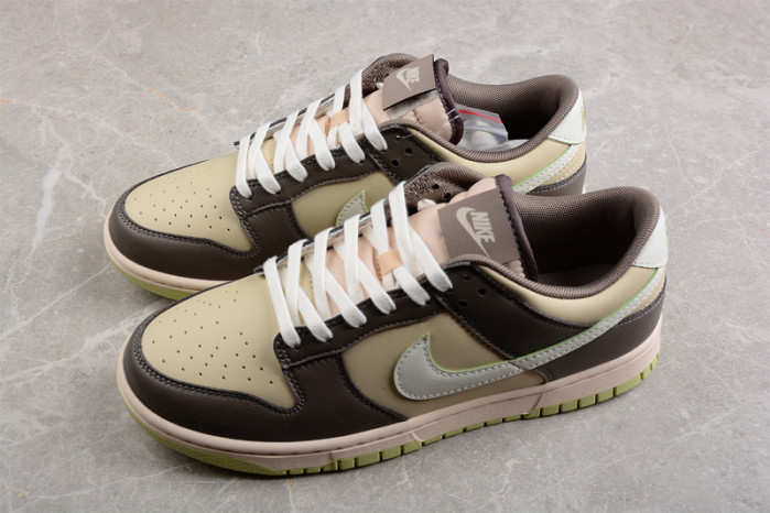 nike  sb dunk low "khaki" fb4960-210