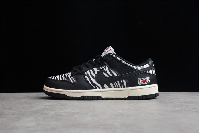 nike sb dunk low og qs quartersnacks zebra dm3510-001