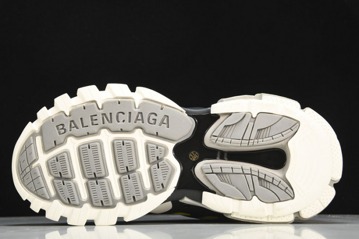 Ba*len*cia*ga track trainer  btt-069