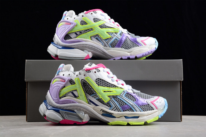 Ba*len*cia*ga track trainer  btt-034