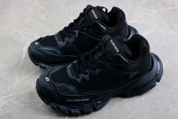 Ba*len*cia*ga track trainer  btt-001