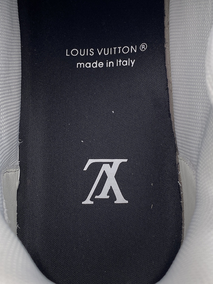 lou vuit sci-fi sneakers  lvss-0134