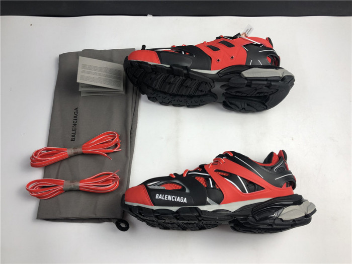 balenga track sneaker red and black