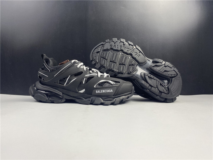 balenga triple trainer 542436 w1gb1 2045