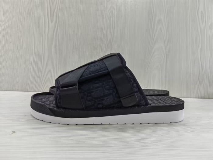 D*or slides ds-012