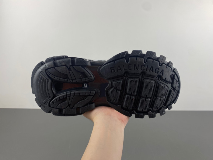 Ba*len*cia*ga track runner  btt-206