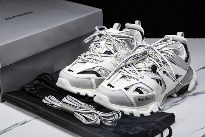 Ba*len*cia*ga track runner  btt-199