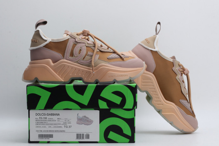 dg  sneakers  dg -026