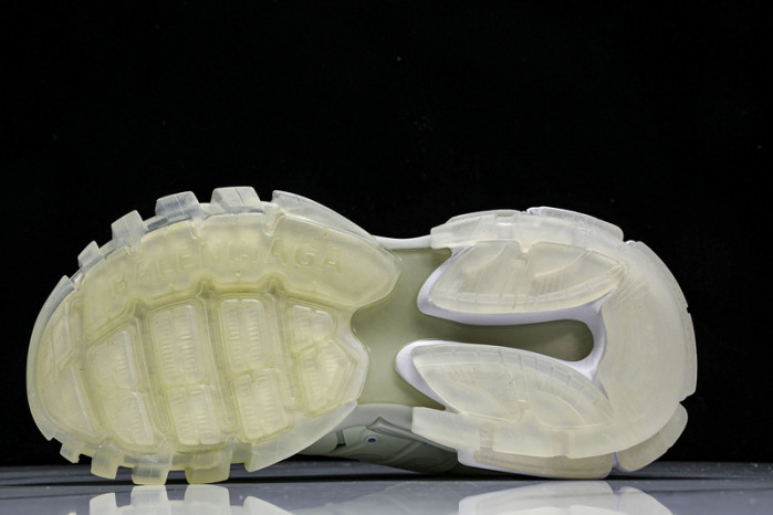 Ba*len*cia*ga track trainer  btt-186