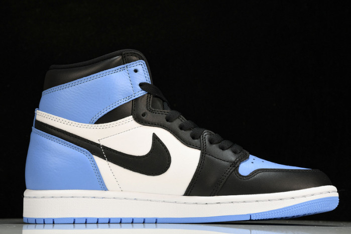 air jordan 1 high og“university blue”  dz5485-400