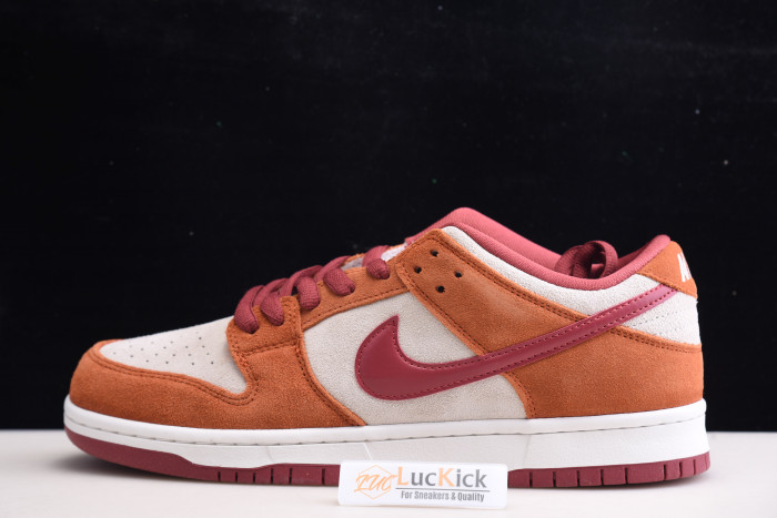 nike sb dunk low pro dark russet cedar bq6817-202