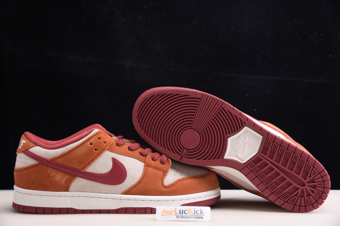 nike sb dunk low pro dark russet cedar bq6817-202