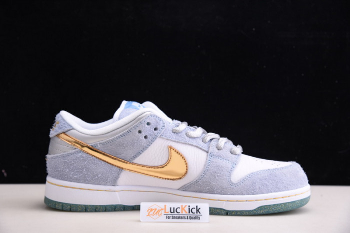 sean cliver x dunk sb low dc9936-100