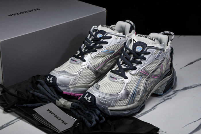 Ba*len*cia*ga track runner  btt-191