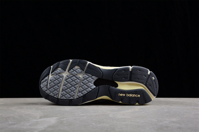 new balance nb-050