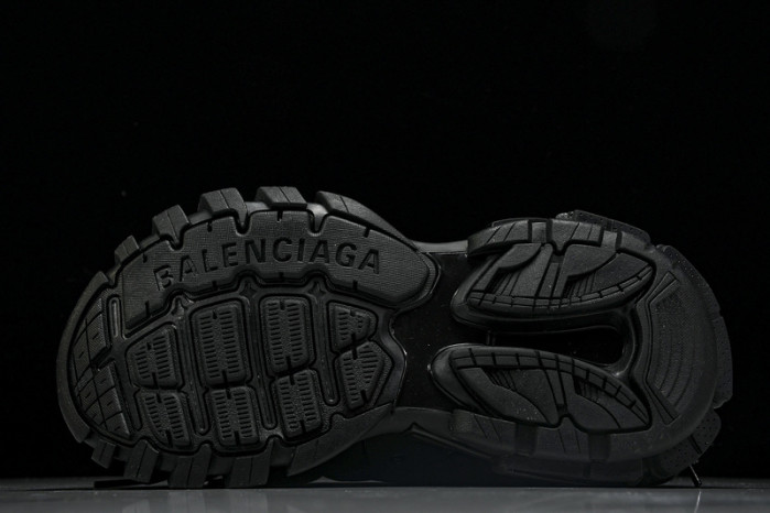 Ba*len*cia*ga track runner  btt-198