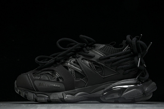 Ba*len*cia*ga track runner  btt-198