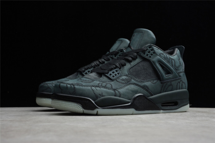 jordan 4 retro kaws black 930155-001