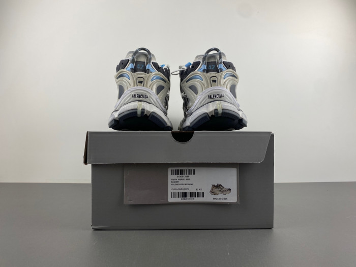 Ba*len*cia*ga track runner  btt-207