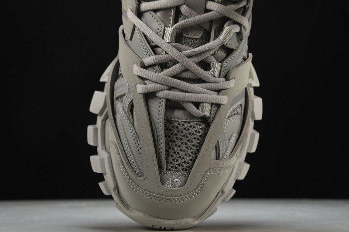 Ba*len*cia*ga track trainer    btt-043