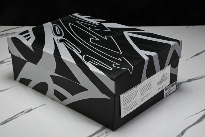 c/o​  sneakers  co-004