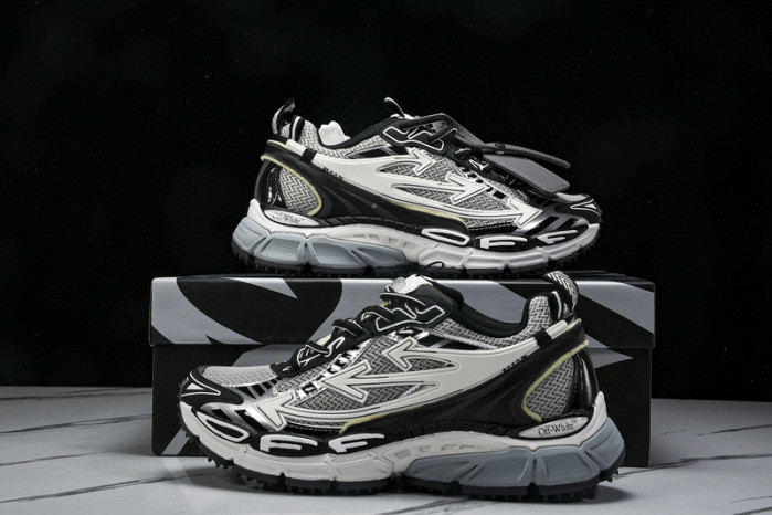 c/o​  sneakers  co-004