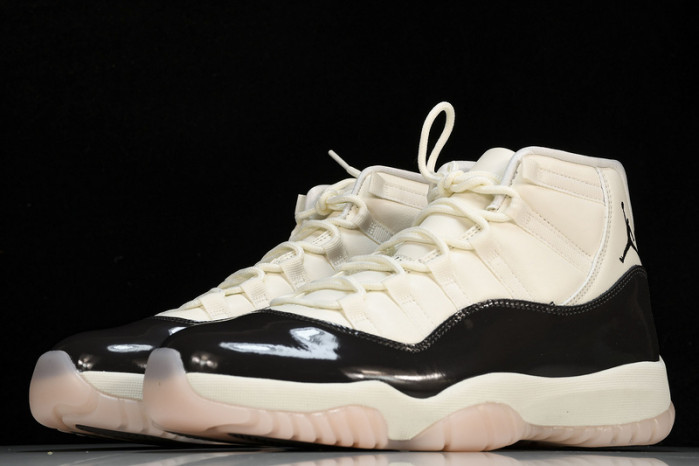 air jordan 11  "neapolitan" ar0715-101
