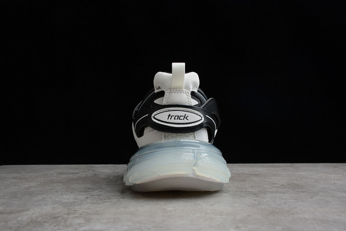 Ba*len*cia*ga track trainer  btt-019