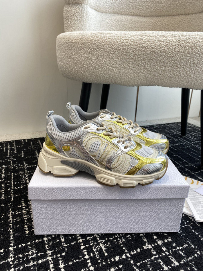 d*r  sneakers   drs-004