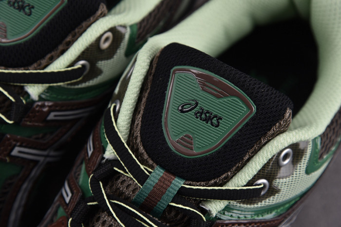 a.*sic*s g*el   1203a270-251