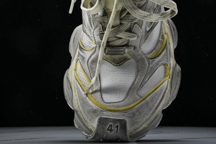 Ba*len*cia*ga 10xl bxi-006