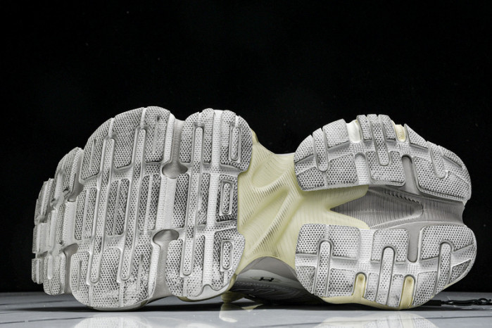 Ba*len*cia*ga 10xl bxi-006