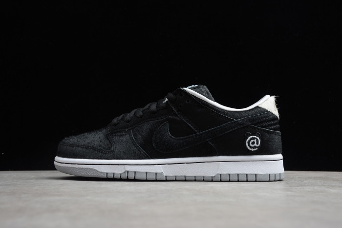 nike sb dunk low medicom toy (2020) cz5127-001