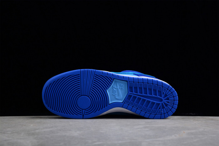 nike sb dunk low blue raspberry  dm0807-400